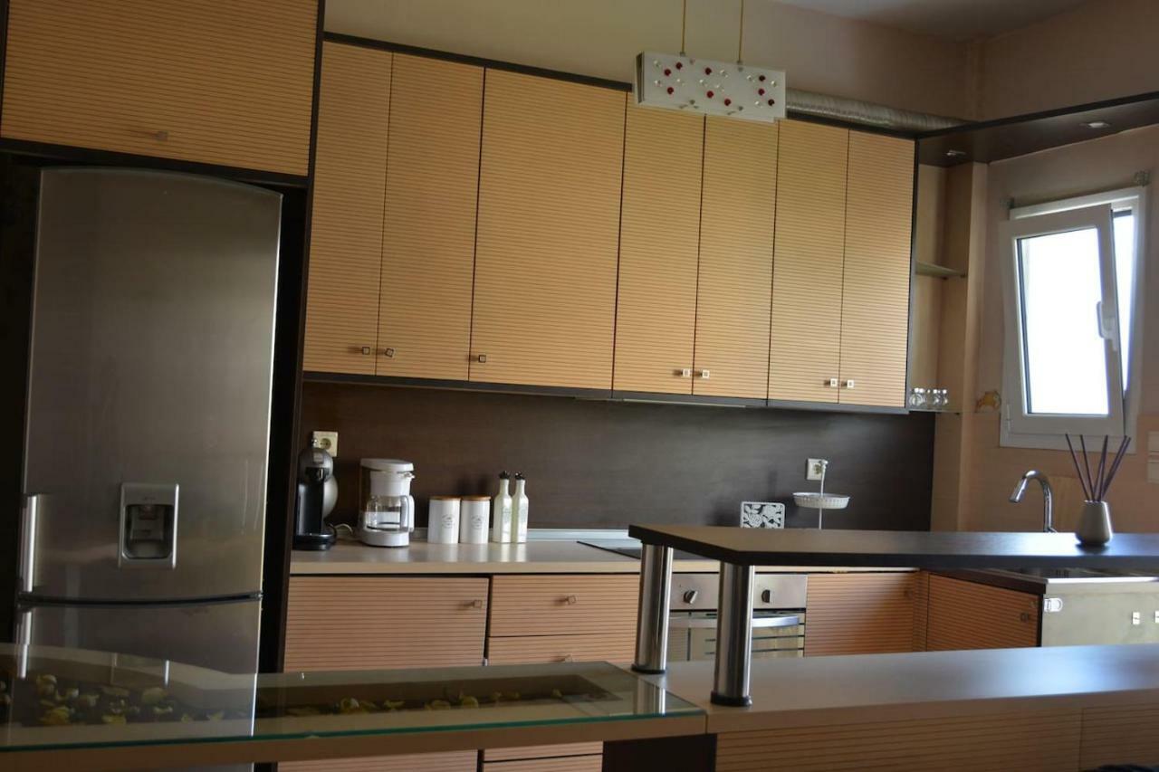 Modern Apartment, 5΄ Walk From Central Metro Station Афины Экстерьер фото