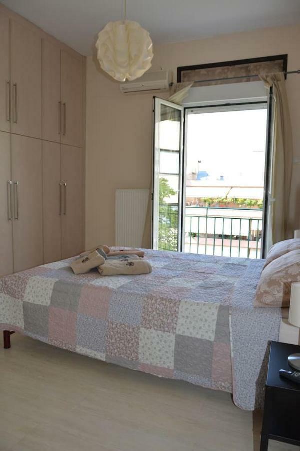 Modern Apartment, 5΄ Walk From Central Metro Station Афины Экстерьер фото